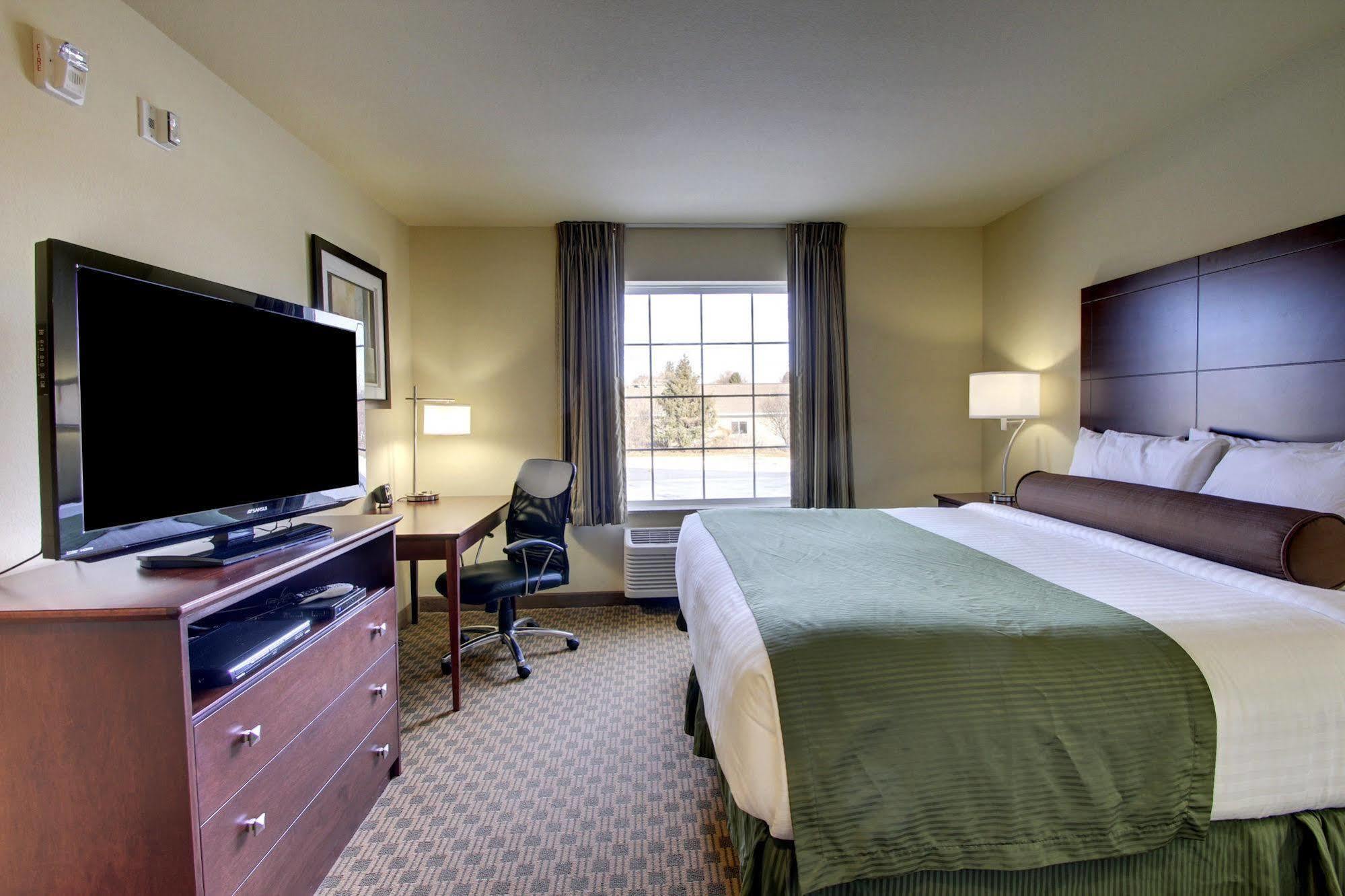 Cobblestone Inn&suites -